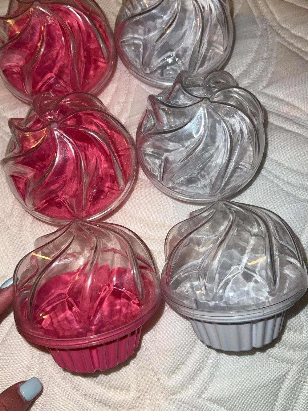Cupcake To Go Containers- 6 - Picture 2 of 5